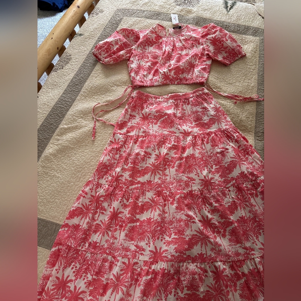 Vineyard Vines Orange and White Cinched Puff Sleeve Top